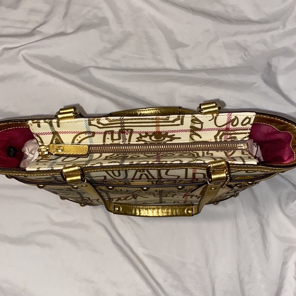 Coach Purse - Picture 3 of 4